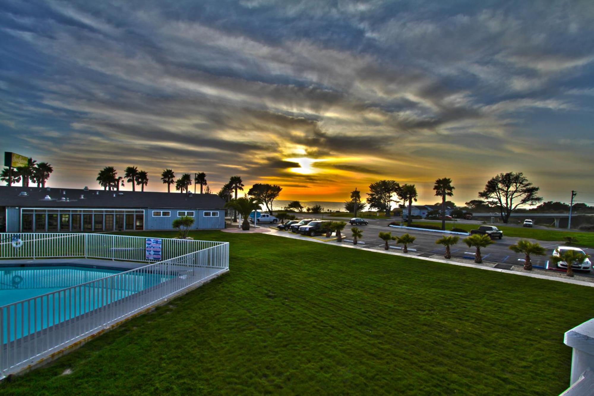 San Simeon Lodge Exterior foto